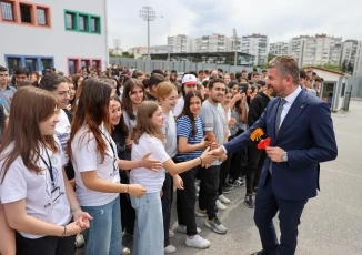 Buca’nın eğitim kimliği Dijital Dershane ile güçleniyor