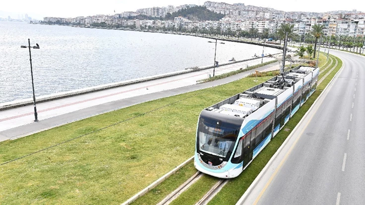 İzmir’e alınacak 22 tramvay aracı için ihale yapıldı