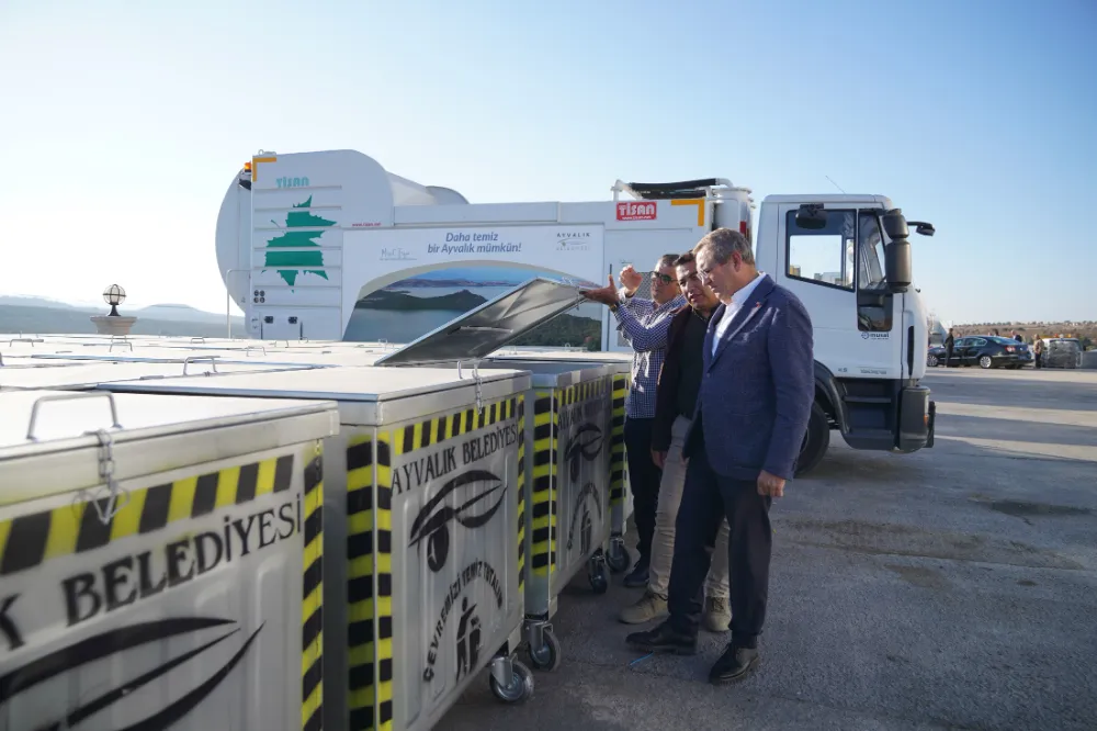 AYVALIK’IN CADDE VE SOKAKLARINA 500 YENİ KONTEYNER …