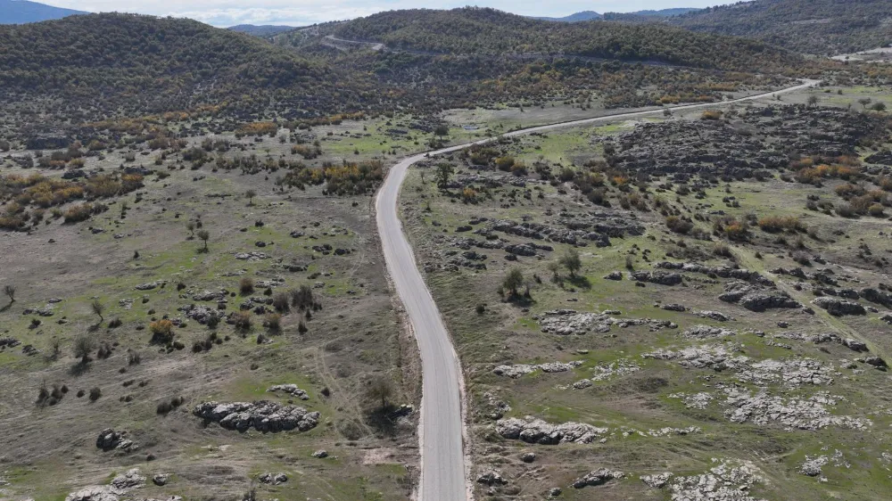 Büyükşehir kırsal mahalle yollarını asfalta kavuşturuyor