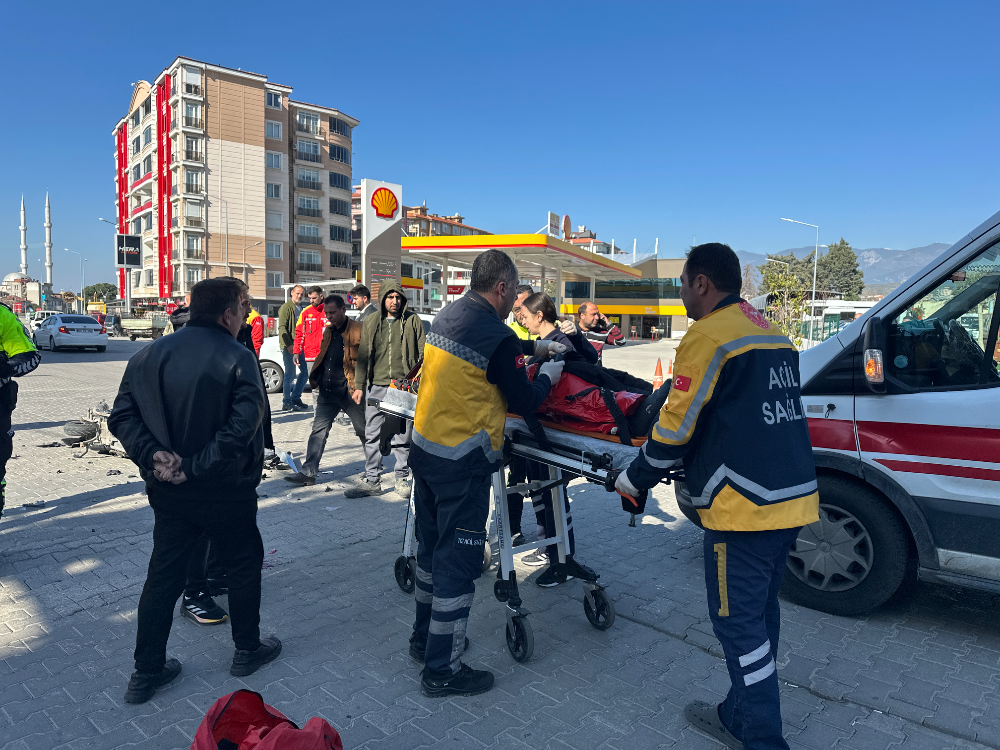 Edremit’te Trafik Kazasında 1 kişi  Yaralandı