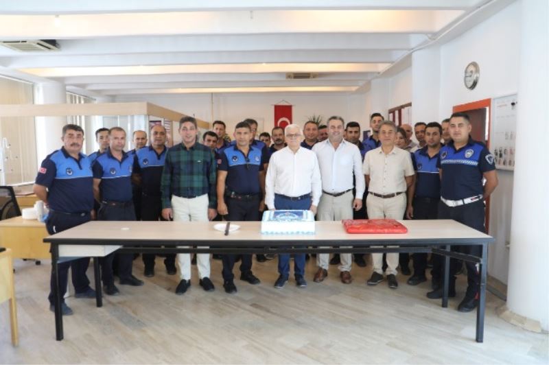 BURHANİYE BELEDİYESİ ZABITALARINA ÖZEL KUTLAMA